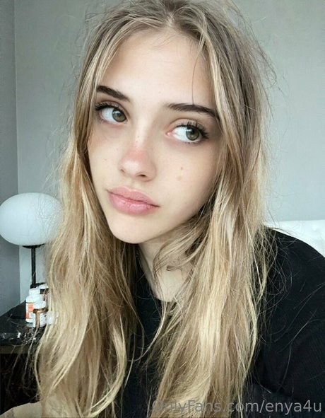 濃厚なラテン系熟女OnlyFans セックス 画像