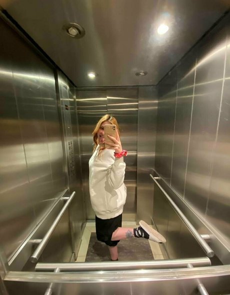 aliciaginger 完璧なスター 画像