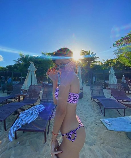 Talita Younan ポルノ女優 写真