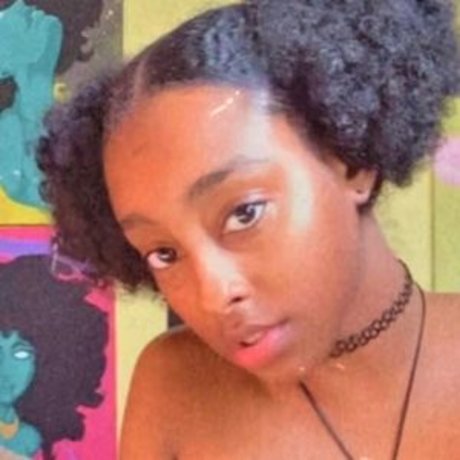 Cumshawty ポルノスター ギャラリー