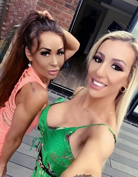 ヌード無料OnlyFans ポルノ ギャラリー