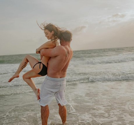 Jessica Kent ポルノスター セクシー 写真