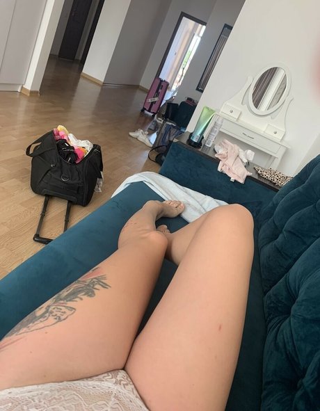 Kittycashew 裸モデル 写真