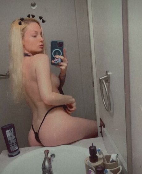 Jeneveve Brown 高品質のスター 写真