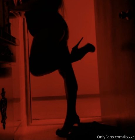 lixxxc 独占モデル 写真