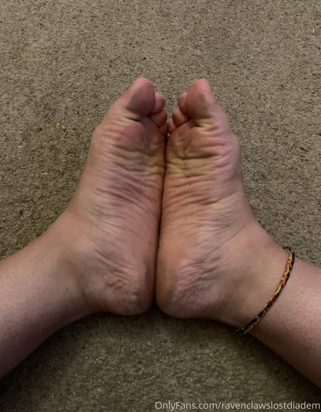 小柄で痩せたOnlyFans ヌード 写真