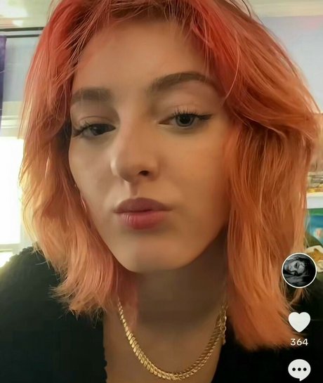 姉妹OnlyFans ホットxxx 写真