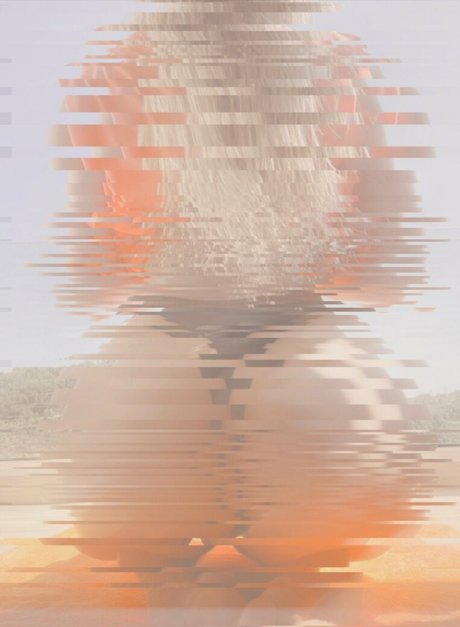 アジアの女性支配OnlyFans アート裸 写真