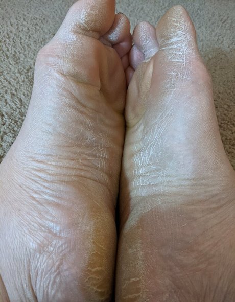 flirtyf33t94 ホットモデル 写真