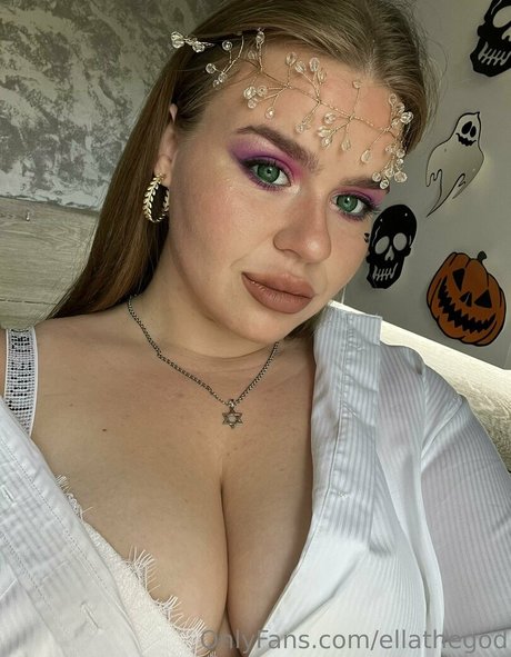 おばあちゃんの巨乳OnlyFans 無料ポルノ 写真