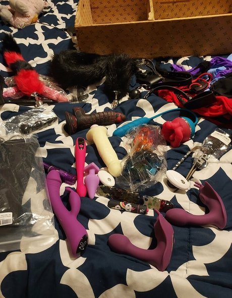 eeeveeekitten ヌードモデル ギャラリー