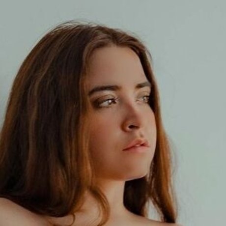 Dayanara Avelar ポルノスター パーフェクト 写真