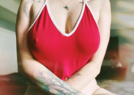 Thesunshinnettv 可愛いモデル 写真