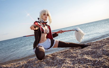 Mari Aisu トップモデル 写真