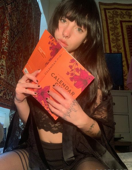 allyalden 美しいモデル 写真