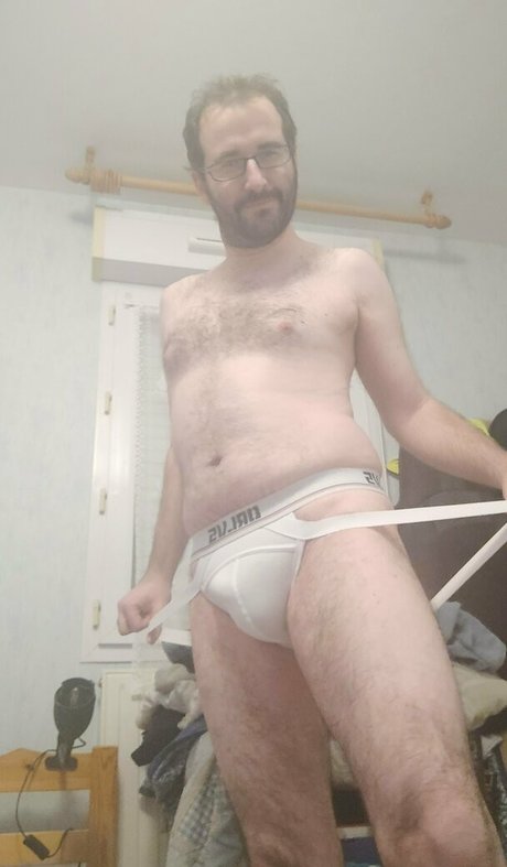 sylvanusxxx スター 裸 写真