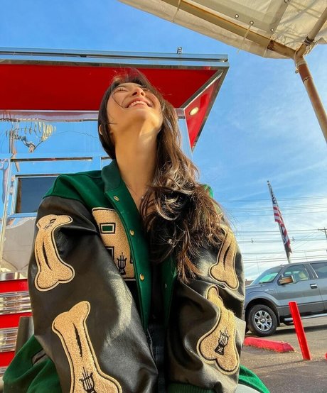 Sunnyliachoi 最高のスター 写真