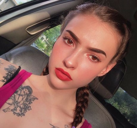 jadedhunny 裸の女優 ギャラリー