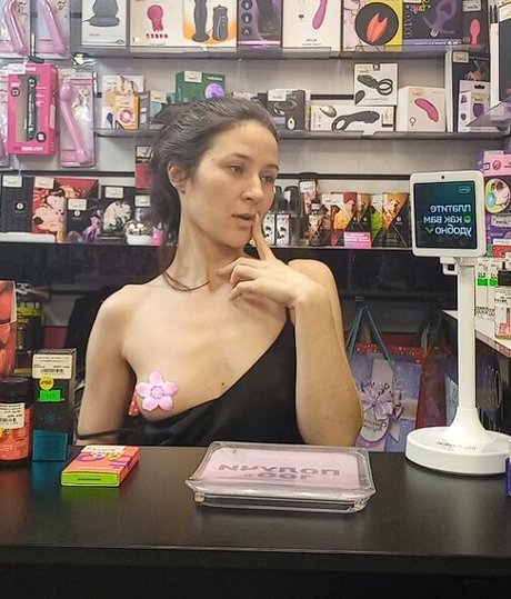 missbarbariss セックスモデル 写真