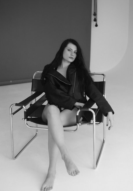 Nastya rosse 独占ポルノスター 写真