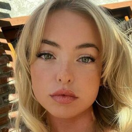 emmakotos セクシーモデル 画像