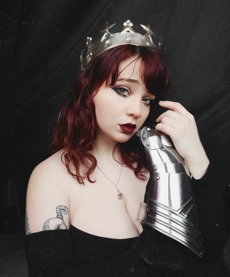 ぽっちゃりブロンドOnlyFans アートポルノ ギャラリー