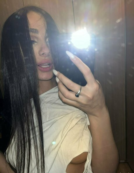 sabrina wet hole アートモデル 画像