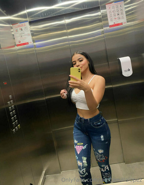 コメディアンのOnlyFans 限定 写真