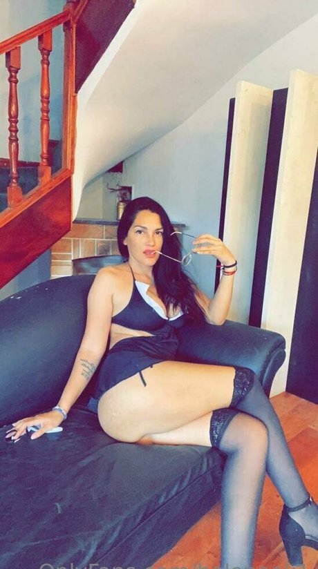 helenaok1 高品質モデル 写真