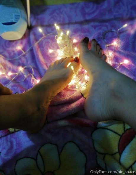 nic space ヌードスター 画像