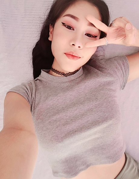 katie ness ポルノスター 裸 ギャラリー