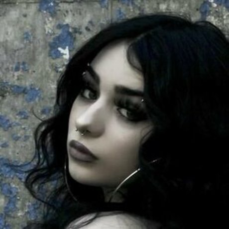 vampiredollx ポルノスター アート 画像