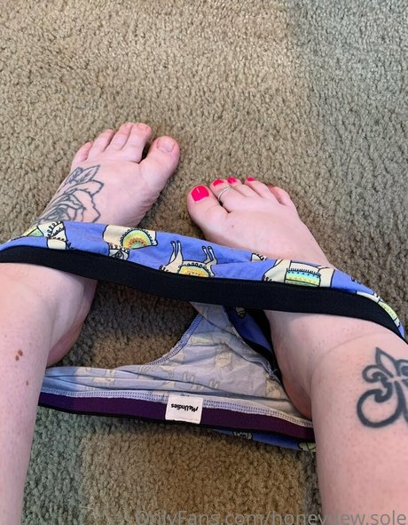 ぽっちゃりエモOnlyFans アートヌード アーカイブ