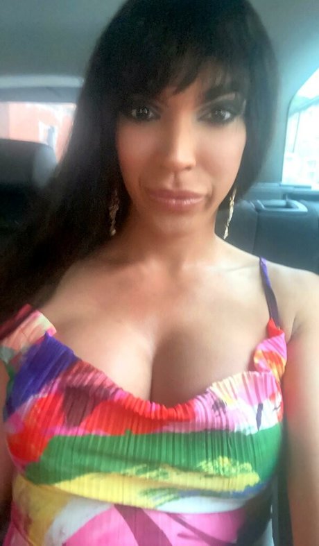 Jazmin Jagger ポルノスター エロティック ギャラリー