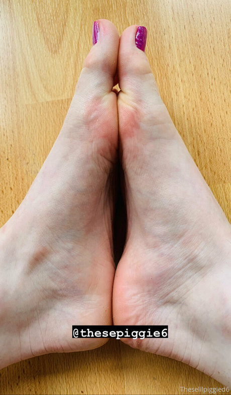 theselilpiggie6 ポルノスター 画像