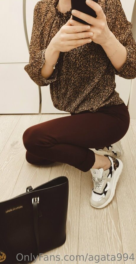 agata994 可愛いモデル 画像