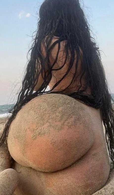 Gimberly Origuen ポルノスター ヌード アーカイブ