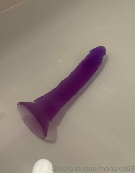 monakis69 かわいいモデル 写真