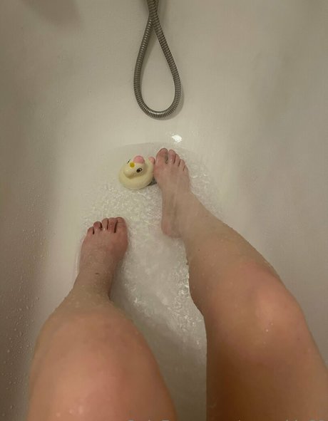 monakis69 ヌード女優 写真