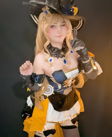 pulaylummy エロティック女優 画像