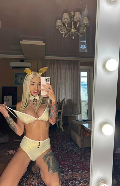 mia foxybae ポルノスター HD 写真