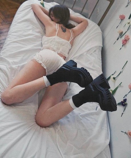 毛深いBBW OnlyFans トップ 写真