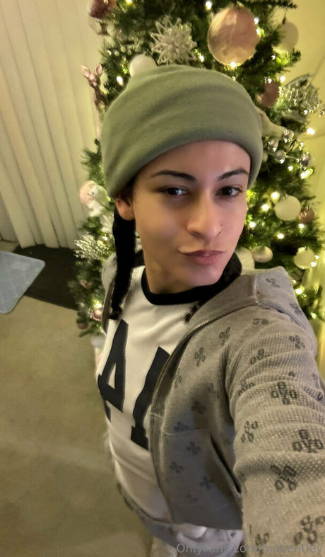 hiiibentley ホットなポルノスター 写真