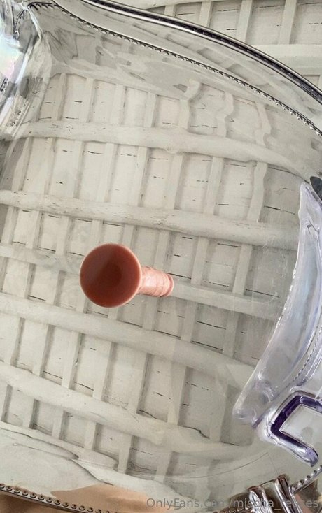 mischa teases 美しいモデル 画像