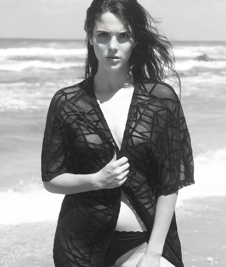 Adi Yedoav ヌード女優 画像