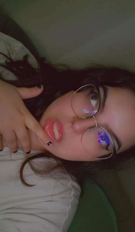 おばあちゃんの巨乳OnlyFans 限定 画像