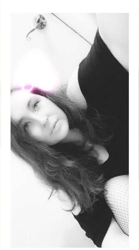 美しいアジアのOnlyFans 可愛い 画像