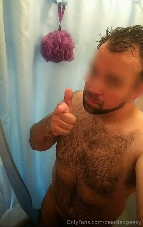beardedgeeky セクシーなポルノスター 写真
