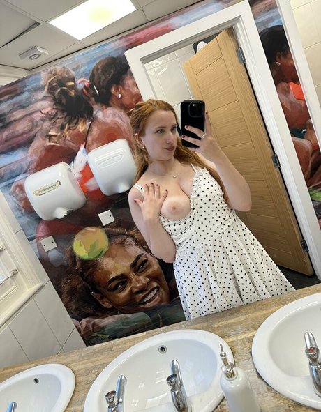 Unseen Greene xxx女優 写真