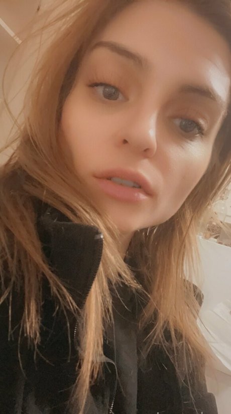 lexybebe5 ポルノモデル 写真